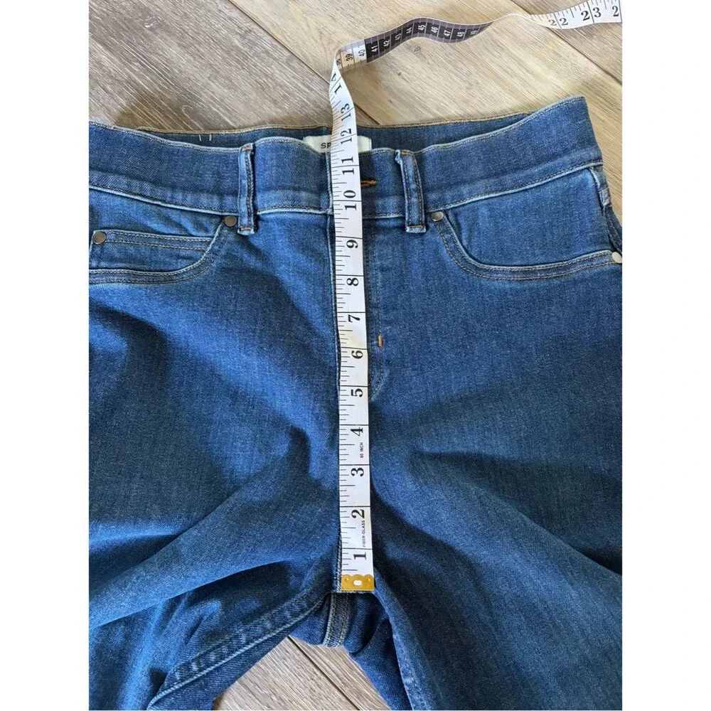 SPANXshape™ Authentic 360 Cropped Wide Leg Jeans - Picture 10 of 12